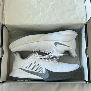BRAND NEW/STILL IN BOX Nike Mamba Fury